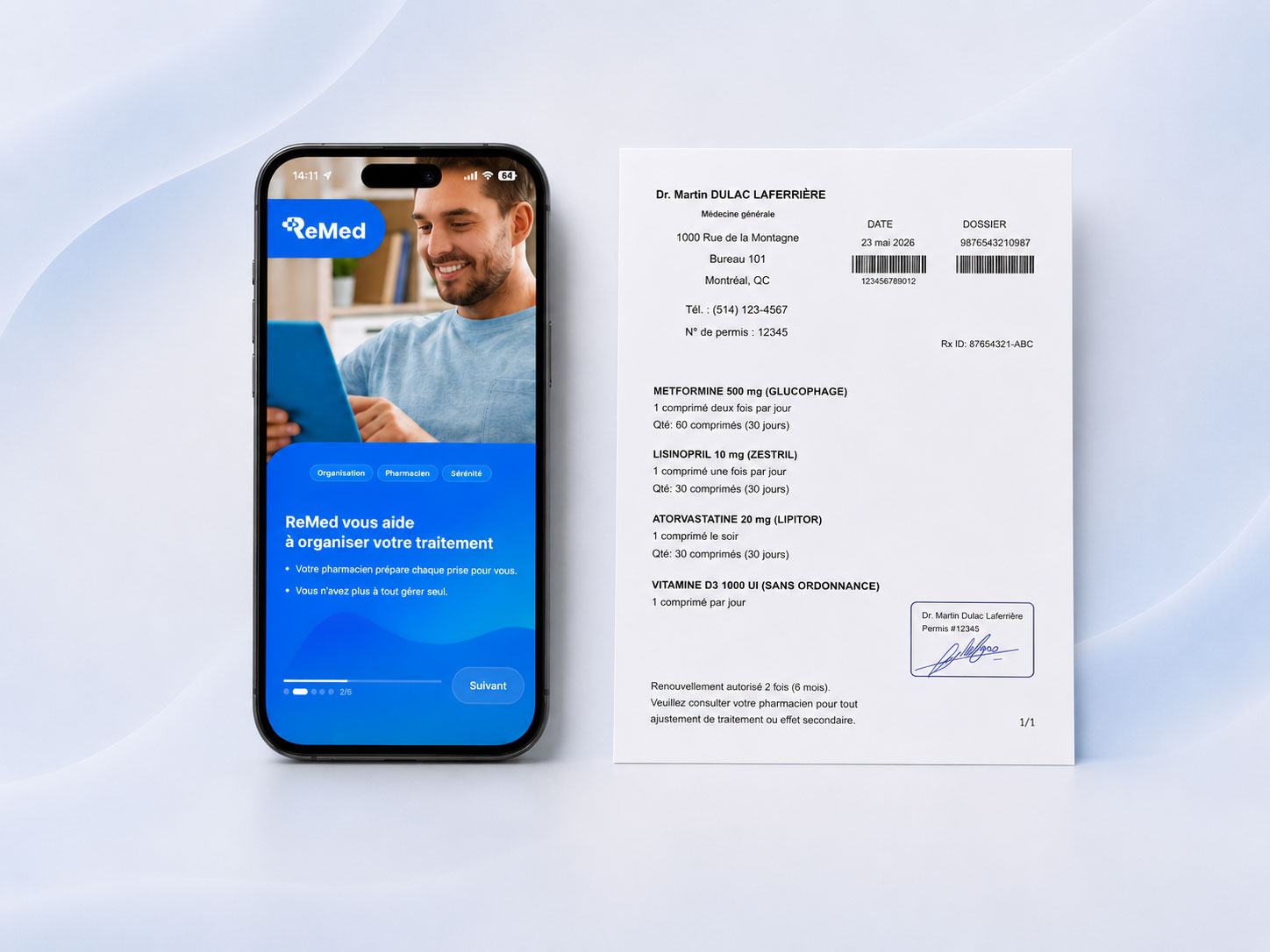 L’application ReMed sur un téléphone avec une ordonnance et un pilulier en sachet.